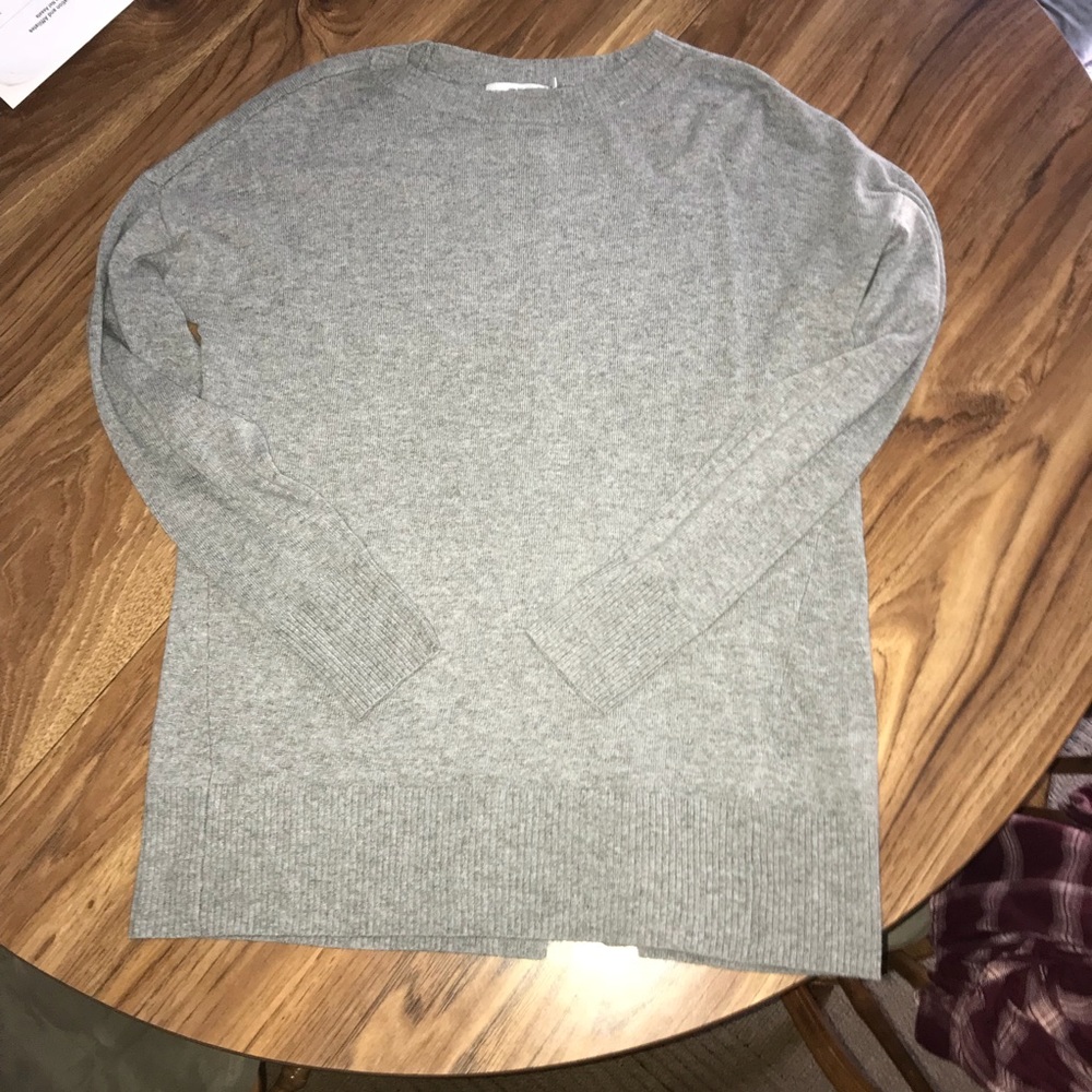 Vineyard Vines Sweater